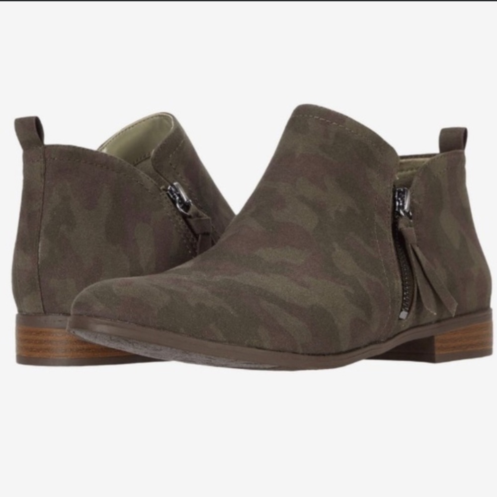 Dr. Scholl’s Rate Zip Ankle Booties Camouflage